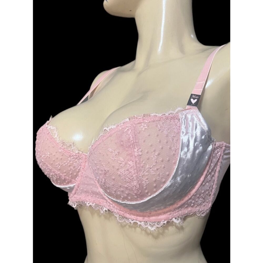 New Victoria’s Secret Push Up without padding bra